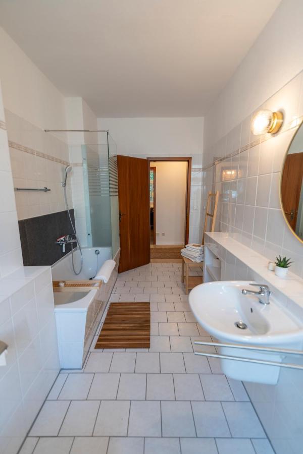 Rr - Comfortable Apartment 60 Qm - Central - Wifi マクデブルク エクステリア 写真